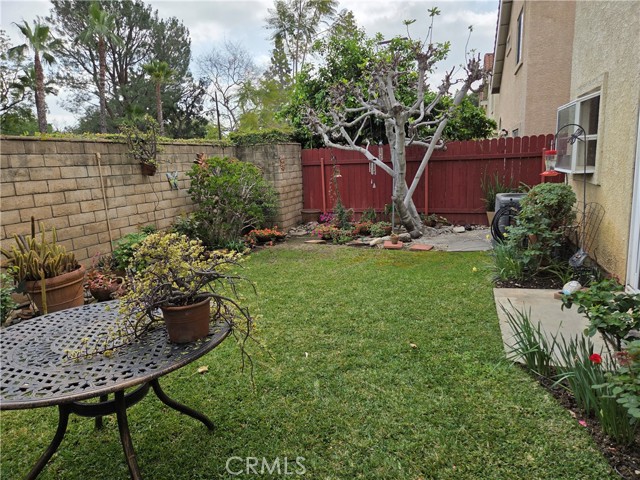 Detail Gallery Image 14 of 15 For 1330 Meadow Ln, Duarte,  CA 91010 - 3 Beds | 2/1 Baths