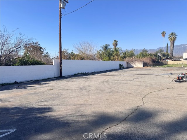 1450 Waterman Avenue, San Bernardino, California 92404, ,Commercial Sale,For Sale,Waterman,IG25041698