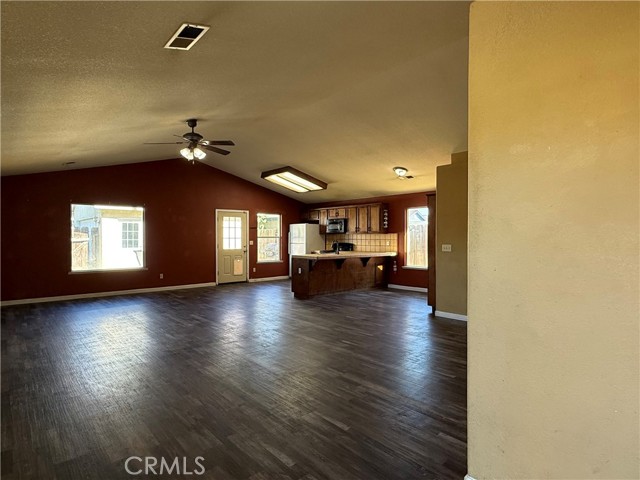 708 Vista Del Rey Drive, Atwater CA: https://media.crmls.org/medias/ae1abc92-89ff-487c-a6ed-8988ad4a1bfa.jpg
