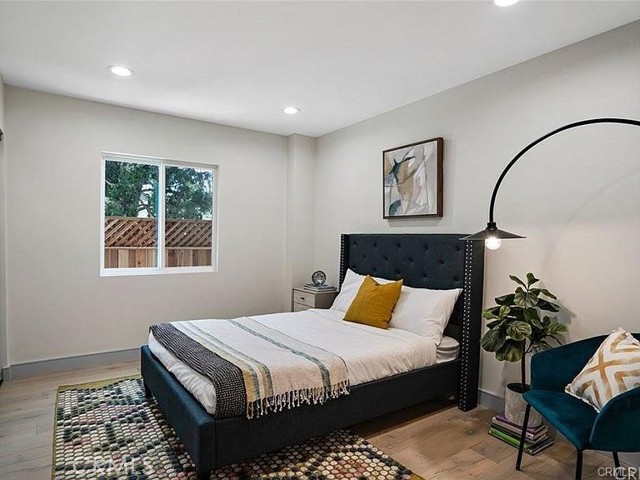 Detail Gallery Image 25 of 31 For 4931 Murietta Ave, Sherman Oaks,  CA 91423 - 4 Beds | 3 Baths