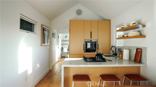 2142 Fargo Street photo 59