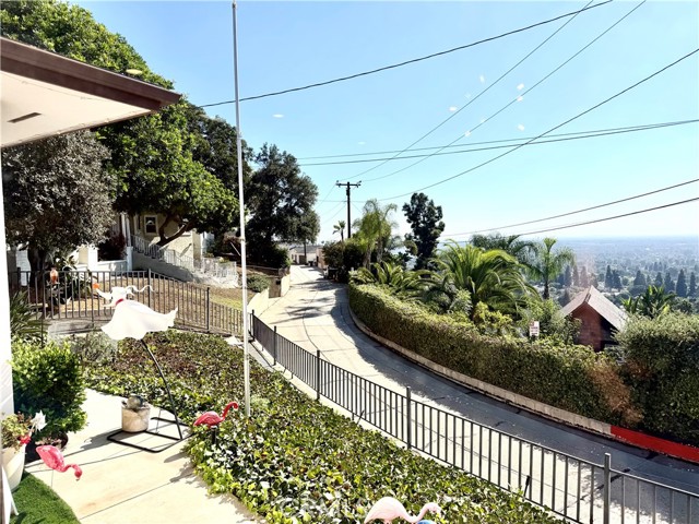 Detail Gallery Image 53 of 56 For 11759 S Circle Dr, Whittier,  CA 90601 - 3 Beds | 2/1 Baths