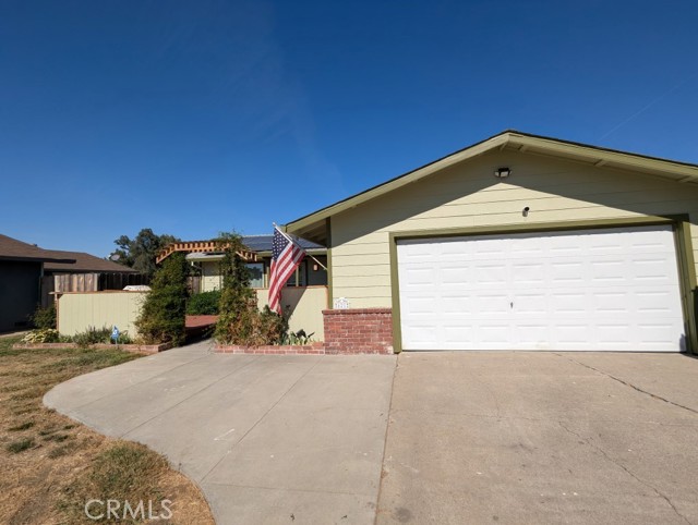 Detail Gallery Image 1 of 40 For 621 Glenwood Ln, Willows,  CA 95988 - 4 Beds | 2 Baths