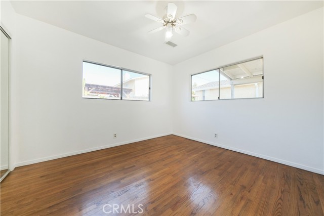 419 W Martinshire, Carson CA: https://media.crmls.org/medias/ae1d45f4-809e-4c98-ae25-ad845abcd502.jpg