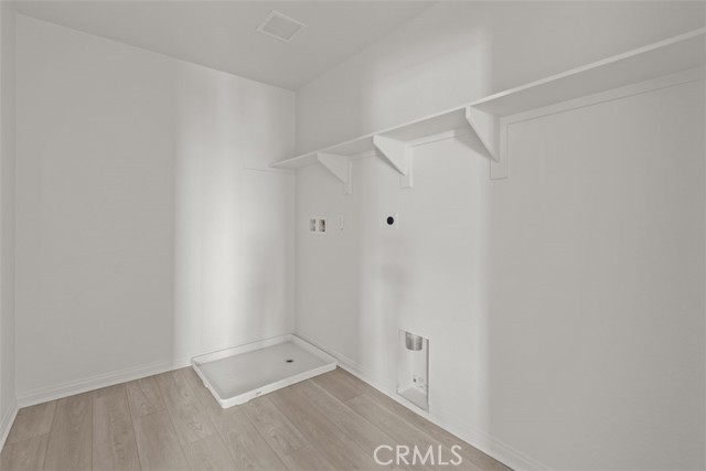 27341 Dunite Drive, Perris CA: https://media.crmls.org/medias/ae1dd5d8-4ed1-443c-a93c-7132b35944e0.jpg