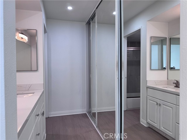 Detail Gallery Image 15 of 17 For 5515 Canoga Ave #221,  Woodland Hills,  CA 91367 - 2 Beds | 2 Baths