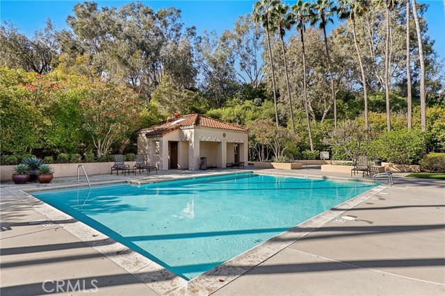 Detail Gallery Image 23 of 24 For 122 Corsica, Newport Beach,  CA 92660 - 2 Beds | 2 Baths