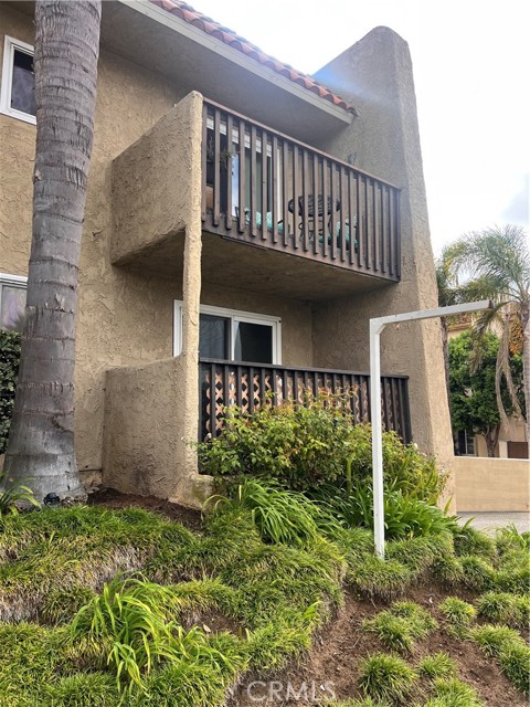 Detail Gallery Image 2 of 26 For 720 Meyer #101,  Redondo Beach,  CA 90278 - 2 Beds | 2 Baths