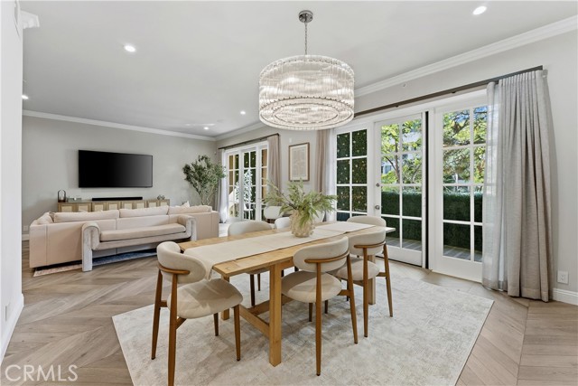 Detail Gallery Image 14 of 22 For 11500 San Vicente Bld #202,  Los Angeles,  CA 90049 - 3 Beds | 3/1 Baths