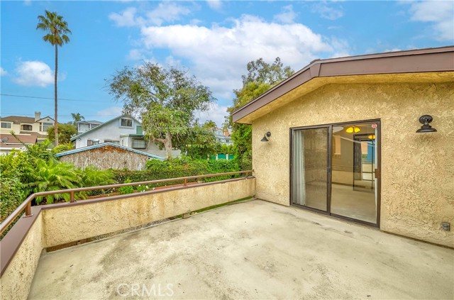 Detail Gallery Image 36 of 58 For 1113 Steinhart Ave, Redondo Beach,  CA 90278 - 3 Beds | 3 Baths