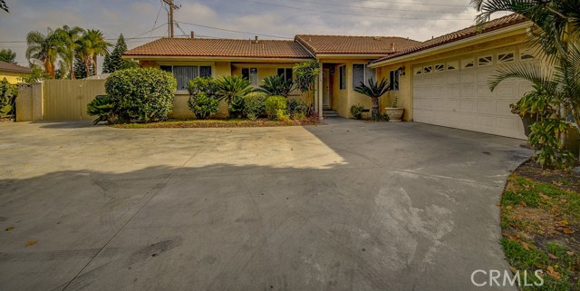 Image 2 for 2777 W Yale Ave, Anaheim, CA 92801