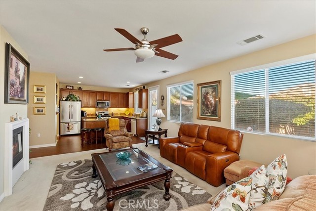 Detail Gallery Image 12 of 33 For 310 Shining Rock, Beaumont,  CA 92223 - 2 Beds | 2 Baths