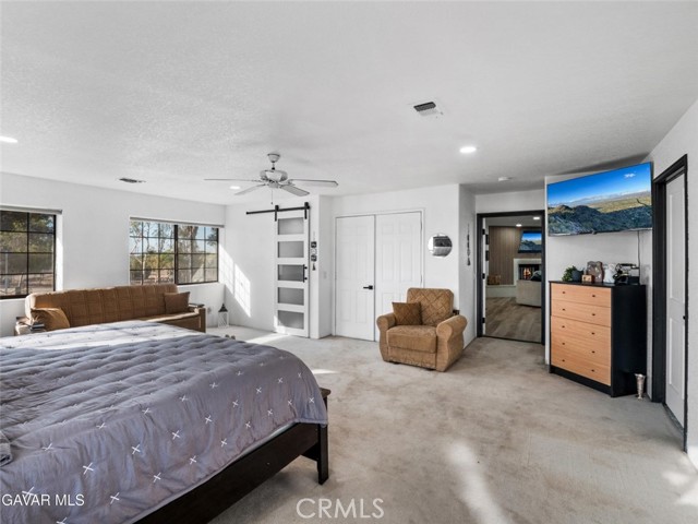 Detail Gallery Image 14 of 24 For 40646 27th St, Palmdale,  CA 93551 - 5 Beds | 4 Baths