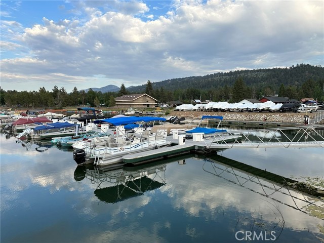 Detail Gallery Image 3 of 8 For 400 Pine Knot Bld, Big Bear Lake,  CA 92315 - – Beds | – Baths