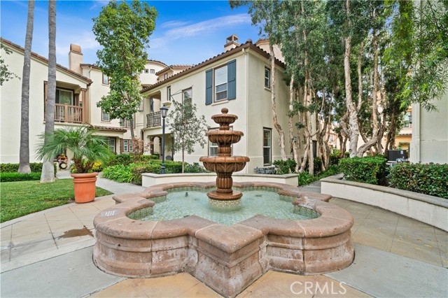 Detail Gallery Image 2 of 22 For 82 Sansovino, Mission Viejo,  CA 92694 - 2 Beds | 2/1 Baths