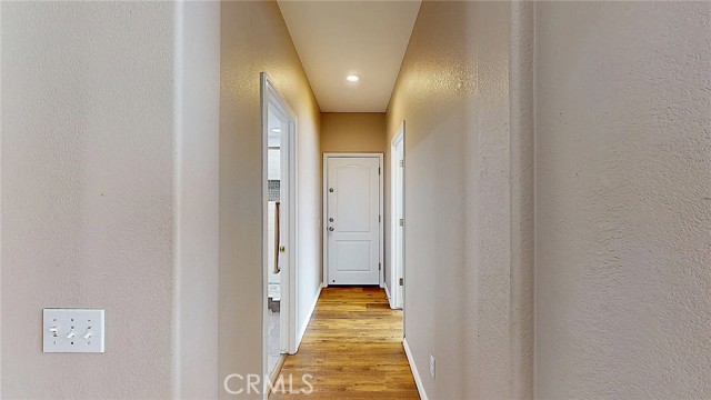 223 Vintage Drive, Turlock CA: https://media.crmls.org/medias/ae23dc68-2b5f-4db5-a997-abebd2c11e30.jpg