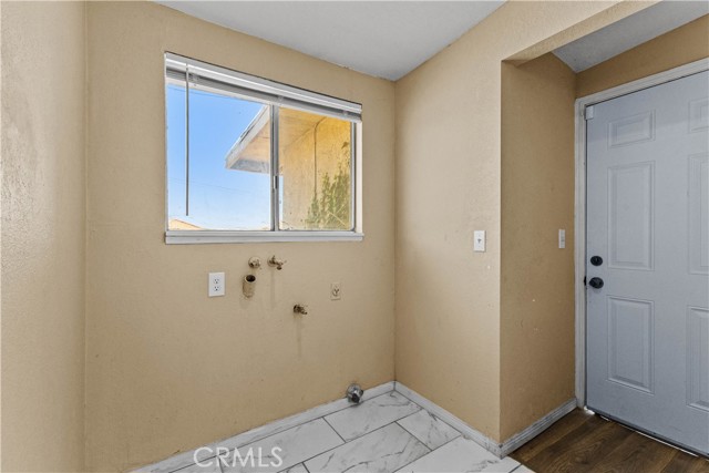 Detail Gallery Image 23 of 27 For 8405 Buckthorn, Hesperia,  CA 92345 - 3 Beds | 2 Baths