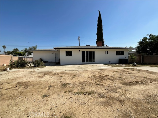 Detail Gallery Image 21 of 22 For 17532 Pine Ave, Fontana,  CA 92335 - 3 Beds | 2 Baths