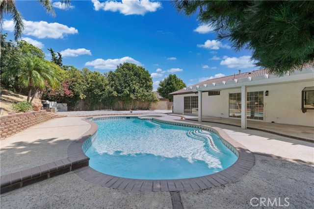 9504 Lemon, Rancho Cucamonga CA: https://media.crmls.org/medias/ae250a35-d924-4558-8a4c-7ef58ce68953.jpg