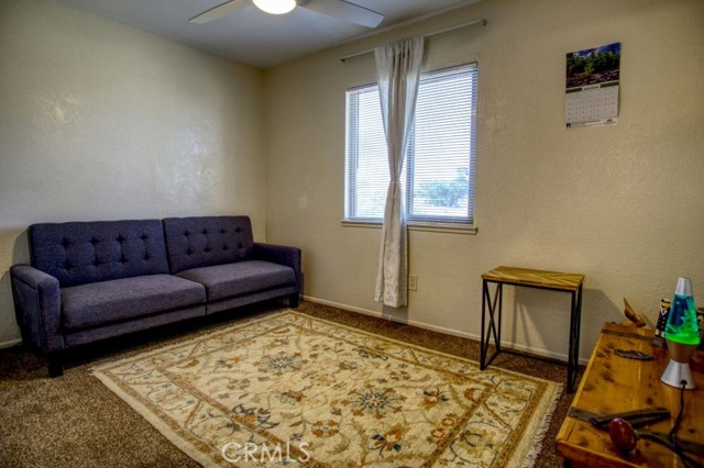 6367 Split Rock Avenue, 29 Palms CA: https://media.crmls.org/medias/ae269fdd-3db0-44fa-be86-c7874d7af8c9.jpg