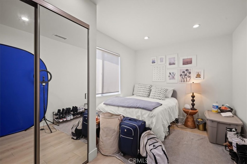 MLS #SR25182489 img 12