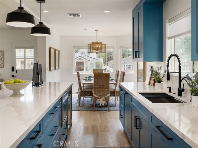 kitchen toward dining room