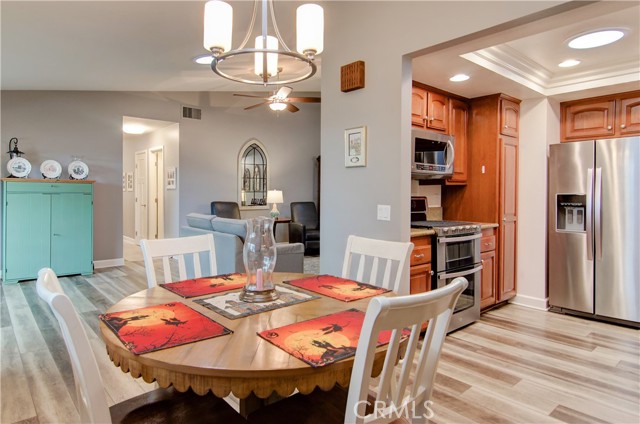 Photo #7: OC23200016 Listing 