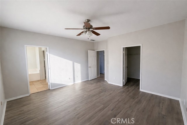 Detail Gallery Image 6 of 9 For 11807 Desert Glen, Adelanto,  CA 92301 - 4 Beds | 2 Baths