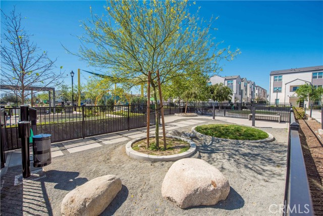 Detail Gallery Image 39 of 45 For 4460 S Forsyth Paseo, Ontario,  CA 91762 - 3 Beds | 2/1 Baths