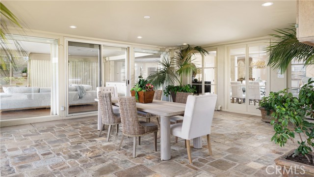 Detail Gallery Image 13 of 23 For 4 Rue Grand Ducal, Newport Beach,  CA 92660 - 4 Beds | 5/1 Baths