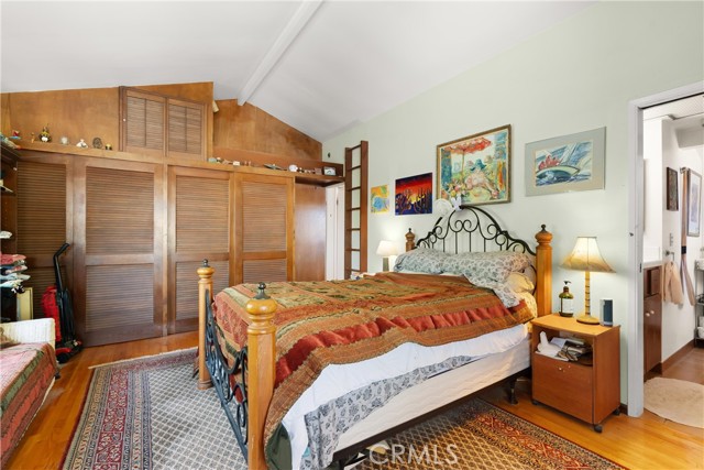 308 Flower Street, Costa Mesa CA: https://media.crmls.org/medias/ae2cfb63-d4c3-4994-9ed9-1c75a841b53e.jpg