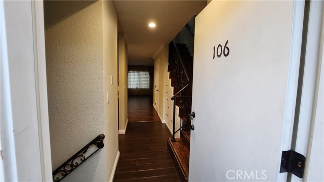 Detail Gallery Image 6 of 38 For 735 W California #106,  Glendale,  CA 91203 - 2 Beds | 2/1 Baths