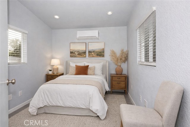 Detail Gallery Image 17 of 43 For 1584 Buckeye St, Highland,  CA 92346 - 4 Beds | 2 Baths