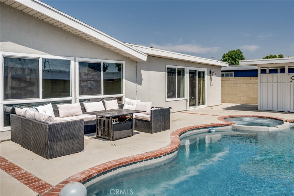 Ae2dece7 3e66 4f82 9b45 D0c95171a890