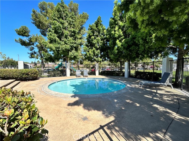 15 Wintergreen, Irvine CA: https://media.crmls.org/medias/ae2dfda1-9c89-41b4-b83f-9976523264e6.jpg