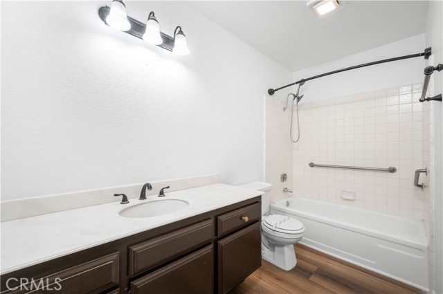 4299 Biscayne Street, Chino CA: https://media.crmls.org/medias/ae300c7e-6cd9-4afd-baa4-66e557e915cb.jpg