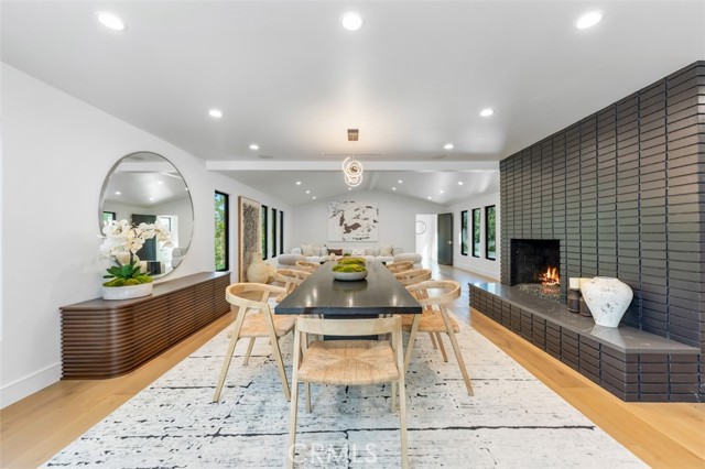 5019 Donna Avenue, Tarzana CA: https://media.crmls.org/medias/ae3097eb-a8d5-4275-ac03-4648af7874e6.jpg