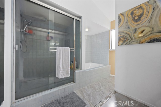 Detail Gallery Image 34 of 43 For 7605 Carson Hill Ct, Bakersfield,  CA 93313 - 4 Beds | 2/1 Baths