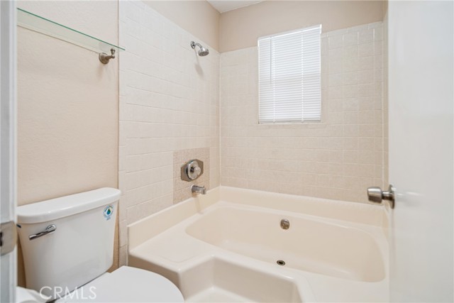 Detail Gallery Image 19 of 27 For 43649 Park Ave, Lancaster,  CA 93534 - 3 Beds | 2/1 Baths