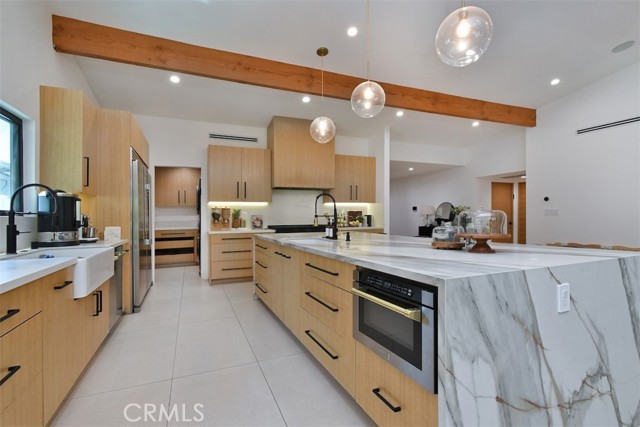 4 Bed Home for Sale in Valley Village, California