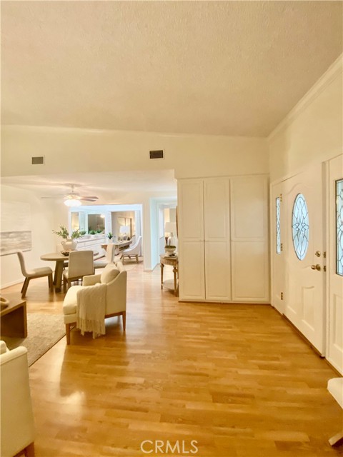 Detail Gallery Image 10 of 53 For 1880 Mckinney Way, M15-20b, Seal Beach,  CA 90740 - 2 Beds | 2 Baths