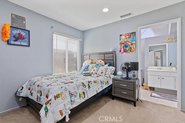 4023 Lexington Court, Palmdale CA: https://media.crmls.org/medias/ae330a82-5384-455f-acb1-1dfc14fbf356.jpg