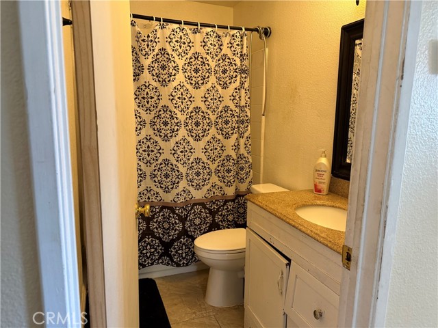 Detail Gallery Image 6 of 8 For 3447 Yuba Cir, Riverside,  CA 92503 - 4 Beds | 2 Baths