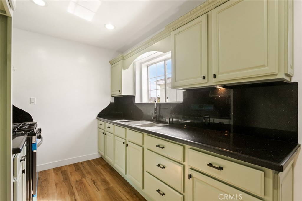 Ae33F5C3 414C 4191 B052 5A97F26651Ed 10227 Rosewood Avenue, South Gate, Ca 90280 &Lt;Span Style='BackgroundColor:transparent;Padding:0Px;'&Gt; &Lt;Small&Gt; &Lt;I&Gt; &Lt;/I&Gt; &Lt;/Small&Gt;&Lt;/Span&Gt;