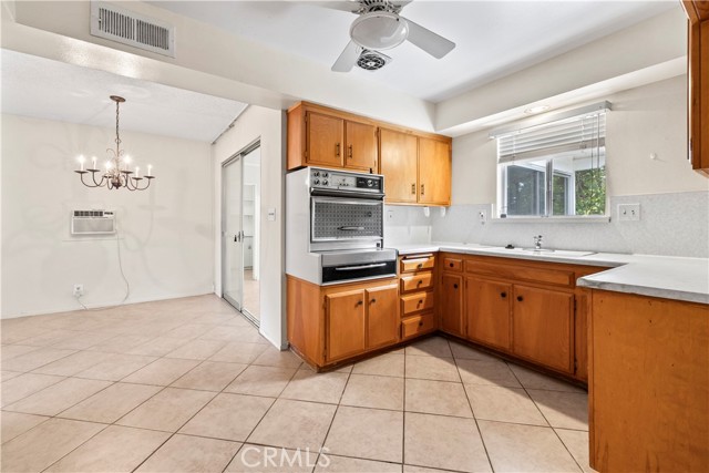 Detail Gallery Image 5 of 38 For 26079 Elderwood, Hemet,  CA 92544 - 2 Beds | 1 Baths