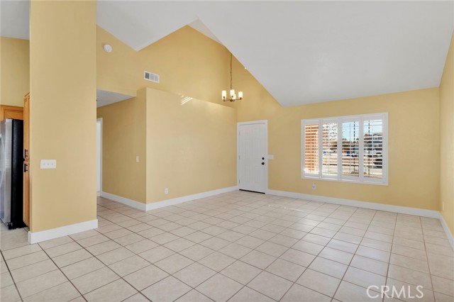 Detail Gallery Image 6 of 38 For 10958 Sherman Way, Adelanto,  CA 92301 - 4 Beds | 2 Baths