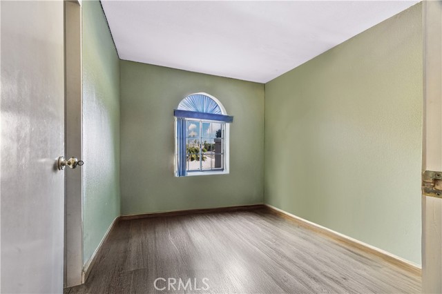 Detail Gallery Image 27 of 41 For 7018 Rita Ave #404,  Huntington Park,  CA 90255 - 3 Beds | 2 Baths