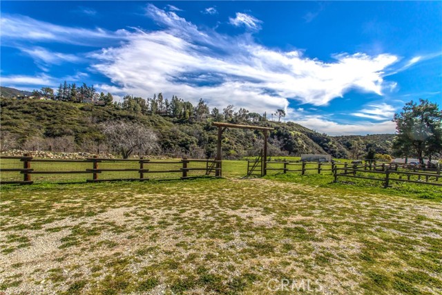 Detail Gallery Image 54 of 68 For 1053 Devore Rd, San Bernardino,  CA 92407 - 3 Beds | 3/1 Baths