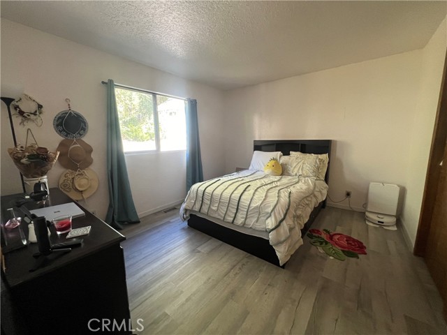 23857 Zuger Drive, Crestline, California 92325, 4 Bedrooms Bedrooms, ,2 BathroomsBathrooms,Residential Lease,For Rent,23857 Zuger Drive,CRIG24218370