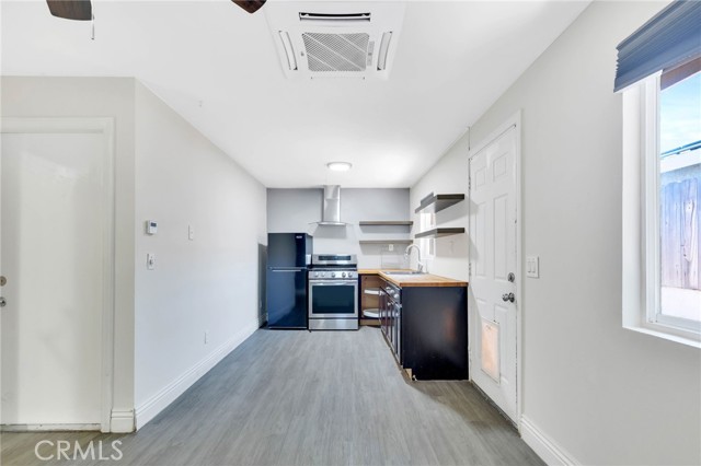 222 W 8th Avenue, Escondido CA: https://media.crmls.org/medias/ae364ad9-e396-418b-ac7b-52bd67e542d1.jpg